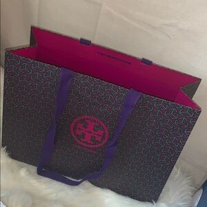 Set of 2 New Tory Burch Gift Bags D2